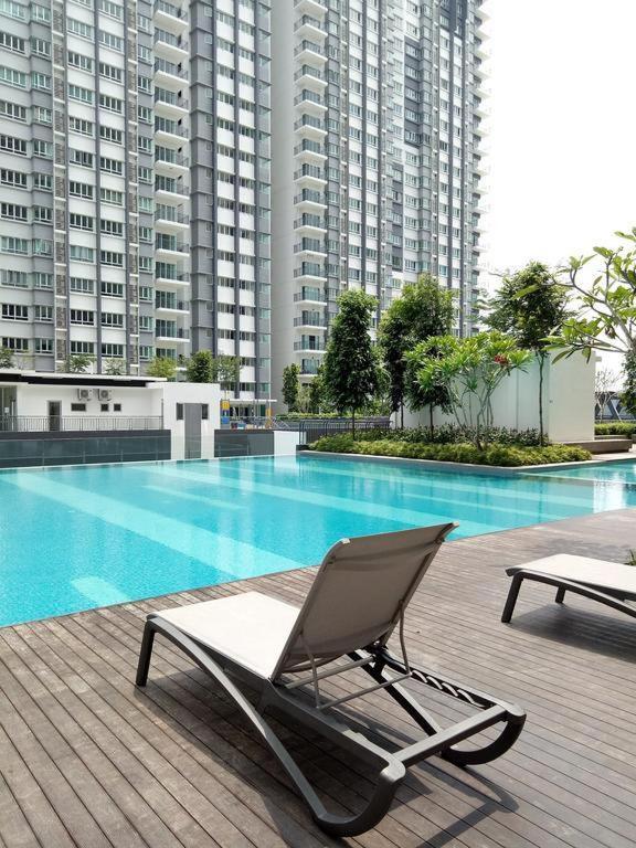 Qaisara D'Savanna Homestay@Southville City Bangi Exterior photo